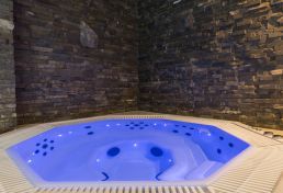 Jacuzzi D.W. Giewont